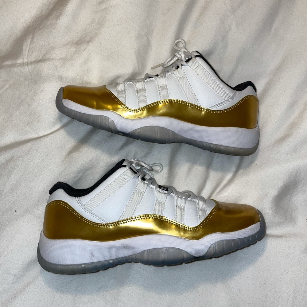 Size 7Y Nike Air Jordan “Closing Ceremony” 11s